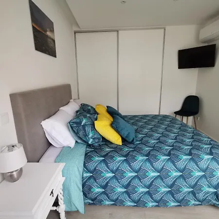 Casa Na Onda Elevador-hyper Center * Ναζαρέ