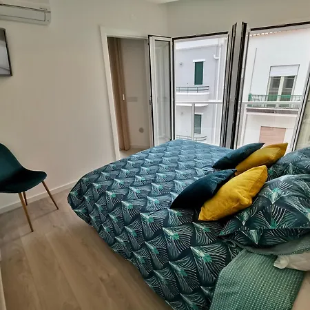 Hyper Centre, 80m, Parking Available, Air Conditioning Appartement *
